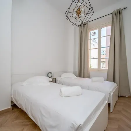 Διαμέρισμα B027-nice Renovated Near Downtown - *